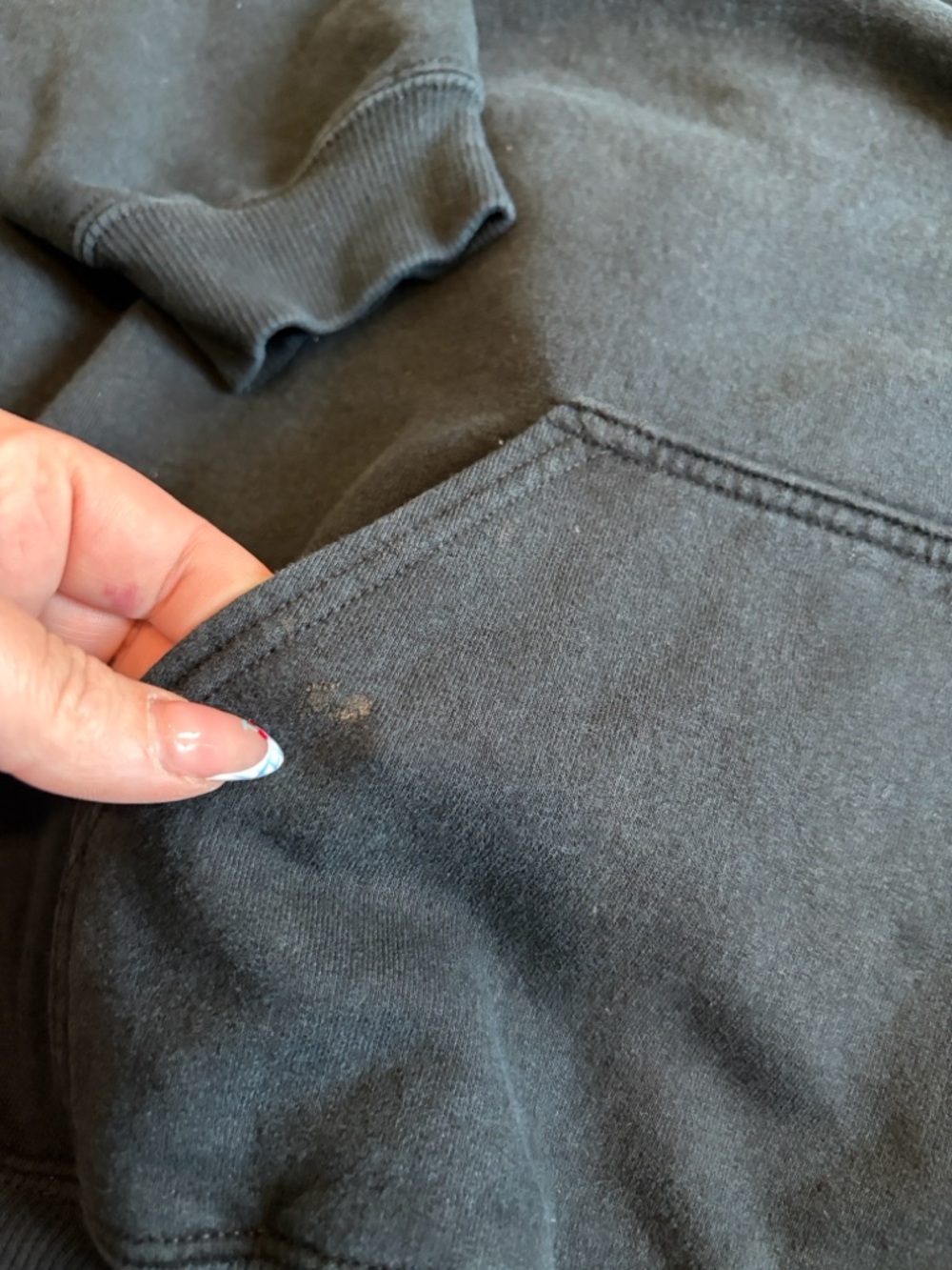 CB1 Men’s XL Black and Silver Snap-On Hoodie, 1 spot - Picture 4 of 4